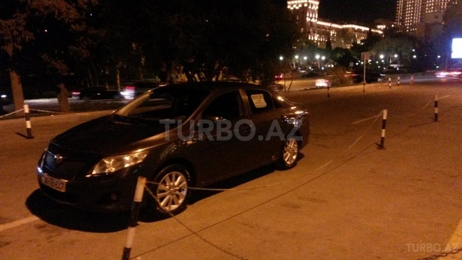 Toyota Corolla 2008, 180,000 km - 1.8 l - Bakı