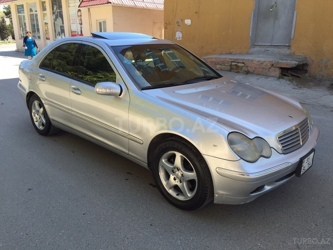 Mercedes C 200 2001, 153,500 km - 2.0 l - Bakı
