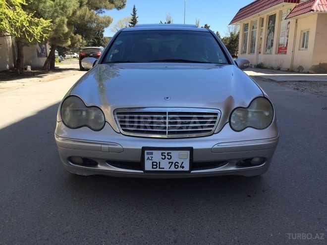 Mercedes C 200 2001, 153,500 km - 2.0 l - Bakı