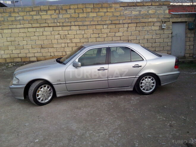 Mercedes C 200 1999, 161,000 km - 2.0 l - Bakı