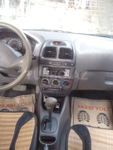 Hyundai Accent 2005, 198,000 km - 1.6 л - Bakı