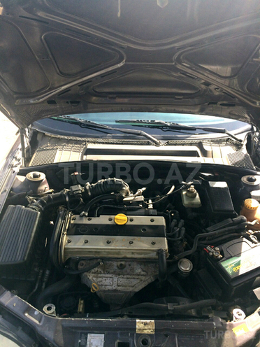 Opel Vectra 1996, 260,805 km - 1.8 l - Bakı