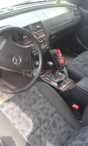Mercedes C 220 2000, 467,903 km - 2.2 л - Bakı