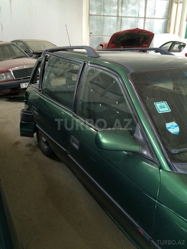 Opel Astra 1997, 325,000 km - 1.6 л - Bakı