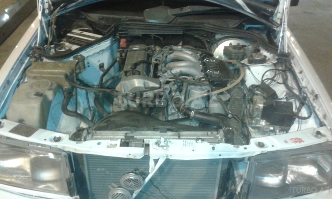 Mercedes 190 1992, 270,000 km - 2.0 л - Bakı