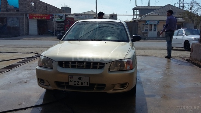 Hyundai Accent 2002, 180,000 km - 1.6 l - Bakı