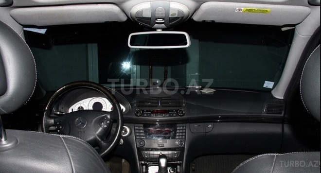 Mercedes E 320 2002, 225,000 km - 3.2 l - Bakı