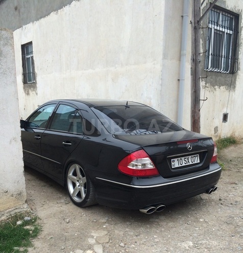 Mercedes E 320 2002, 225,000 km - 3.2 l - Bakı