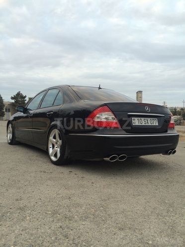 Mercedes E 320 2002, 225,000 km - 3.2 l - Bakı