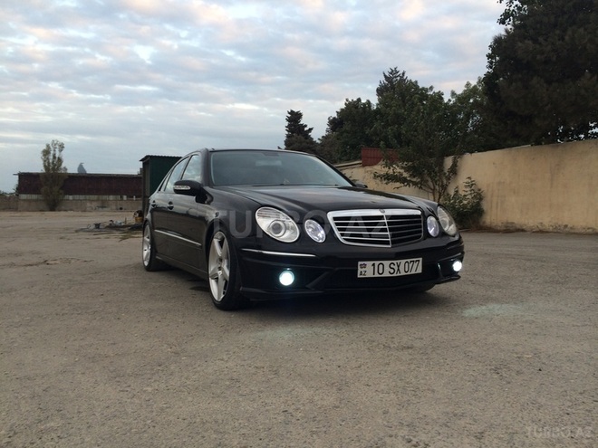 Mercedes E 320 2002, 225,000 km - 3.2 l - Bakı