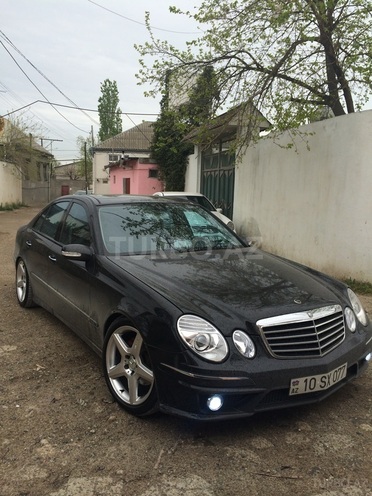 Mercedes E 320 2002, 225,000 km - 3.2 l - Bakı