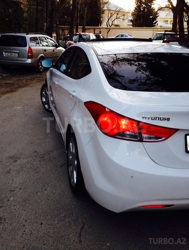 Hyundai Elantra 2011, 83,000 km - 1.8 l - Bakı