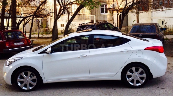 Hyundai Elantra 2011, 83,000 km - 1.8 l - Bakı