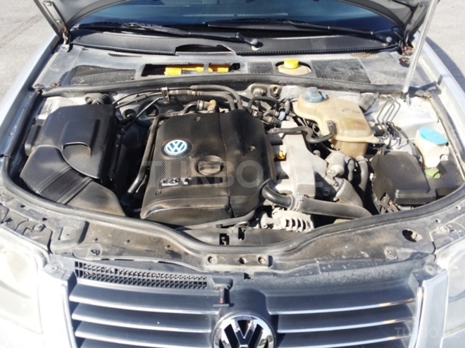 Volkswagen Passat 2011, 141,000 km - 1.8 l - Bakı
