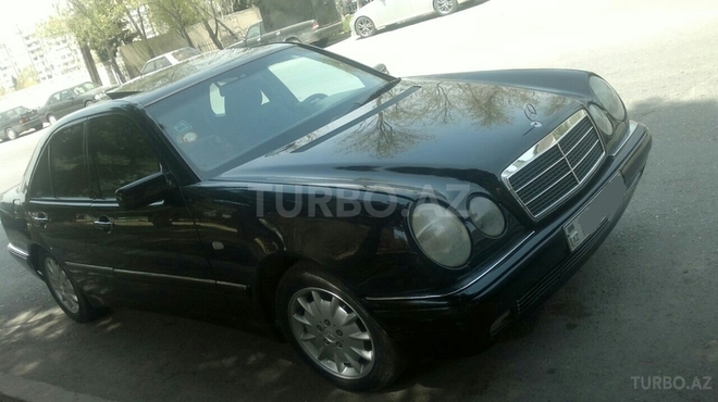Mercedes E 320 1997, 280,000 km - 3.2 l - Bakı