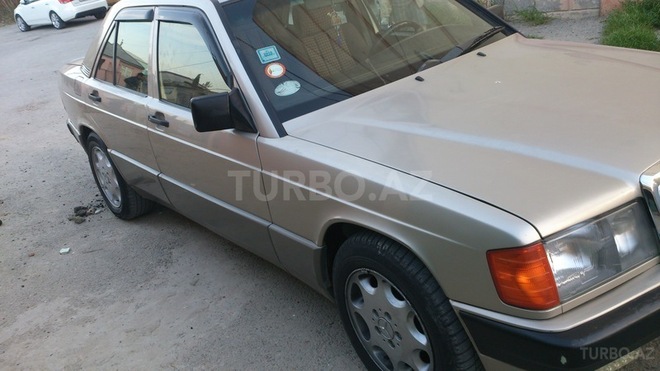 Mercedes 190 1991, 214,019 km - 1.8 l - Bakı