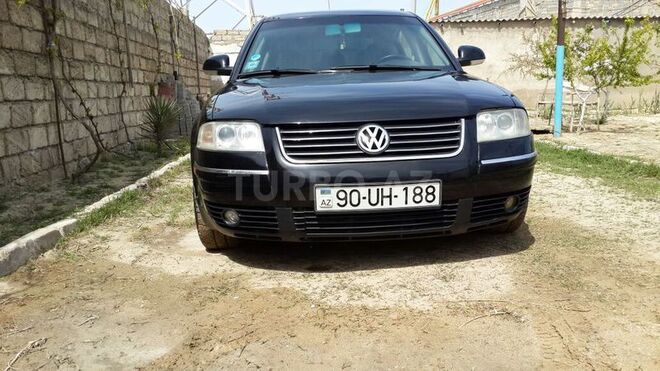 Volkswagen Passat 2003, 134,000 km - 1.8 l - Bakı