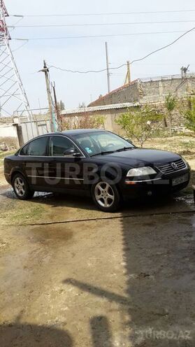 Volkswagen Passat 2003, 134,000 km - 1.8 l - Bakı
