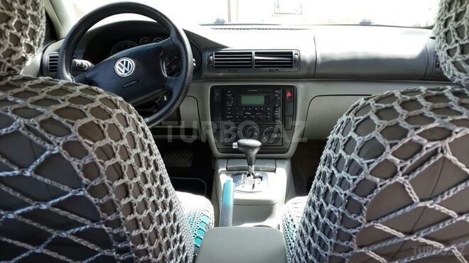 Volkswagen Passat 2003, 134,000 km - 1.8 l - Bakı