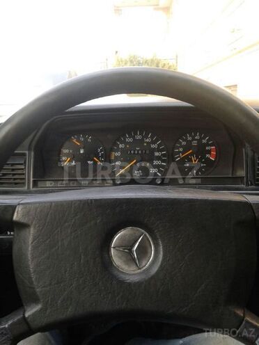 Mercedes 190 1990, 289,670 km - 1.8 l - Bakı