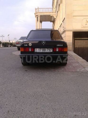 Mercedes 190 1990, 289,670 km - 1.8 l - Bakı