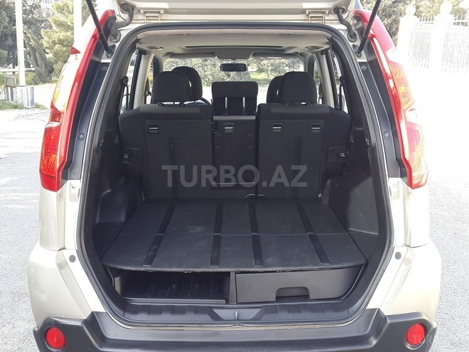 Nissan X-Trail 2010, 110,000 km - 2.5 l - Bakı