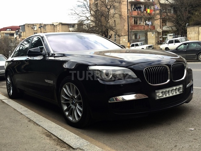 BMW 750 2012, 61,000 km - 4.4 l - Bakı