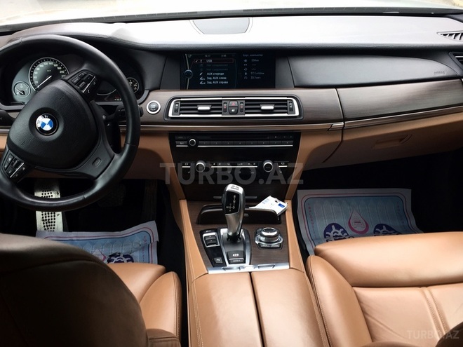 BMW 750 2012, 61,000 km - 4.4 l - Bakı