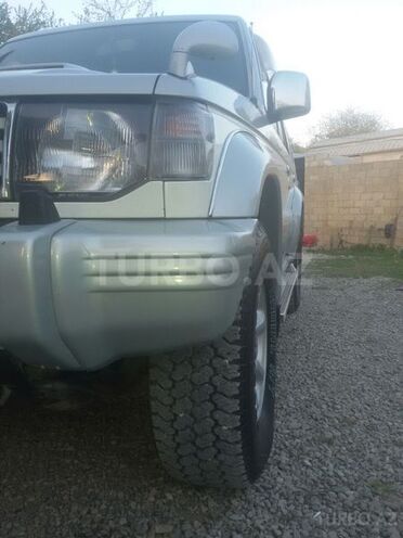 Mitsubishi Pajero 1994, 567,890 km - 2.8 l - Bakı