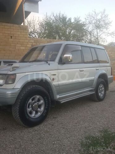 Mitsubishi Pajero 1994, 567,890 km - 2.8 l - Bakı