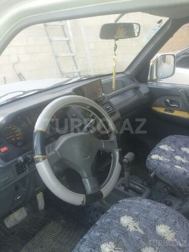 Mitsubishi Pajero 1994, 567,890 km - 2.8 l - Bakı