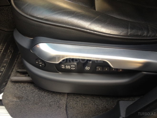 Land Rover Range Rover 2011, 49,000 km - 5.0 l - Bakı