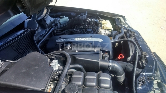 Mercedes E 220 2000, 196,000 km - 0.3 l - Bakı