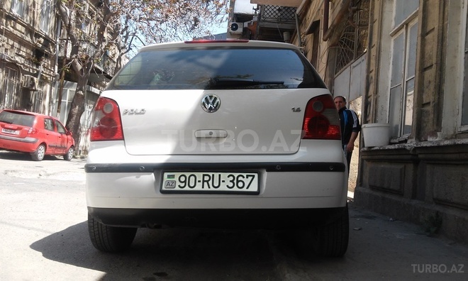 Volkswagen Polo 2002, 320,000 km - 1.4 l - Bakı