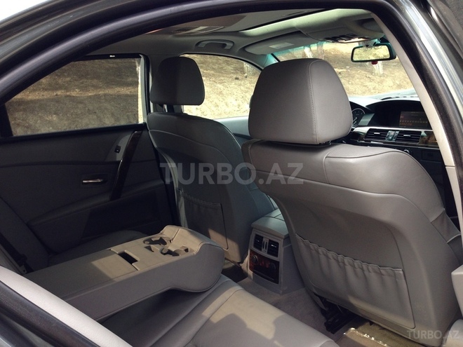 BMW 530 2005, 150,000 km - 3.0 l - Bakı