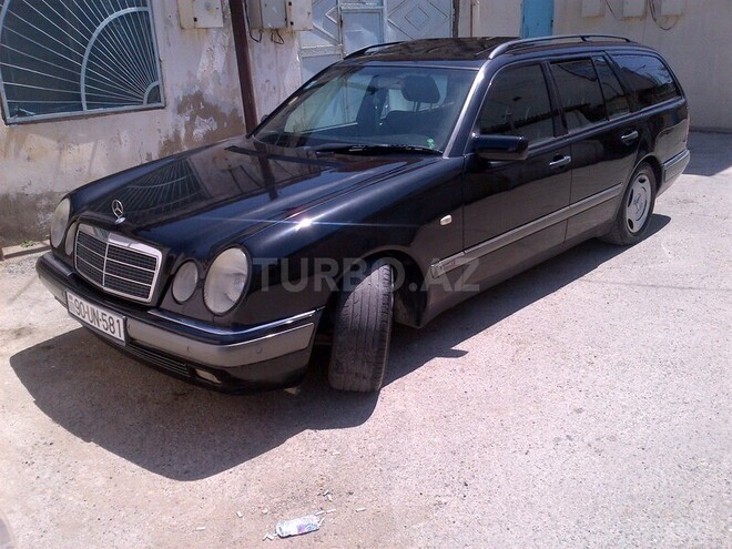 Mercedes E 230 1997, 167,800 km - 2.3 l - Bakı