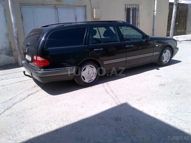 Mercedes E 230 1997, 167,800 km - 2.3 l - Bakı