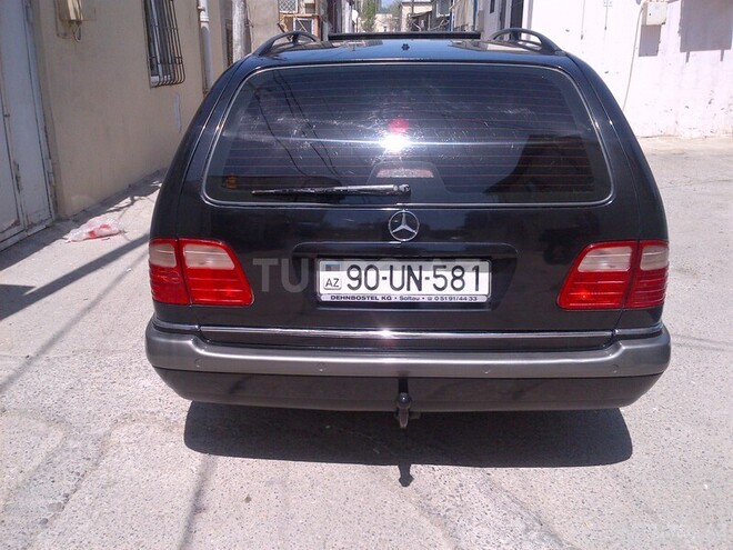 Mercedes E 230 1997, 167,800 km - 2.3 l - Bakı