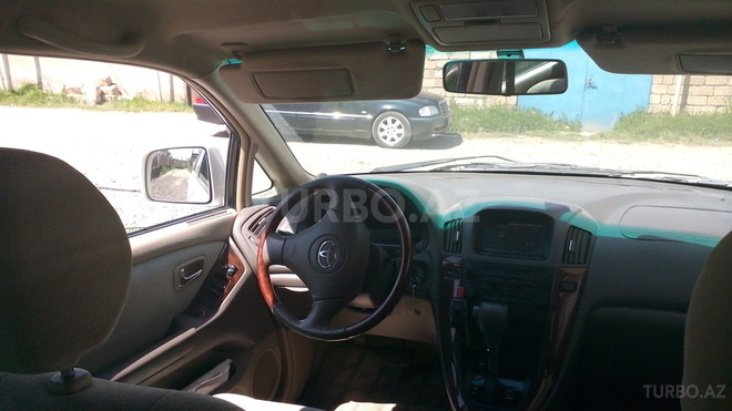 Toyota Harrier 2002, 159,000 km - 2.2 l - Bakı