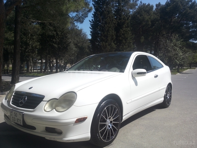 Mercedes C 230 2001, 250,000 km - 2.3 l - Bakı
