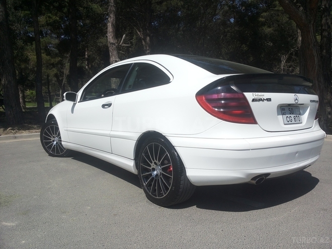 Mercedes C 230 2001, 250,000 km - 2.3 l - Bakı