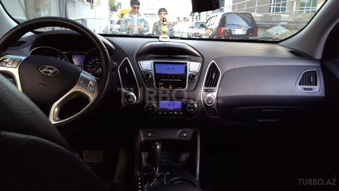 Hyundai ix35 2011, 18,000 km - 2.0 л - Bakı