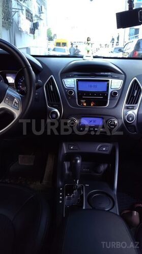 Hyundai ix35 2011, 18,000 km - 2.0 л - Bakı