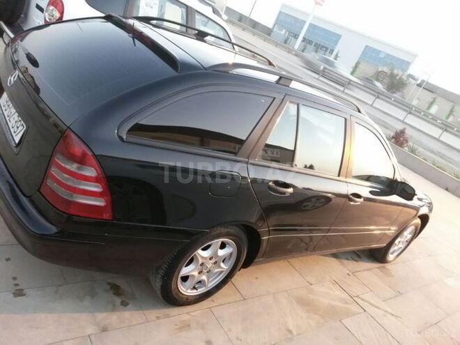Mercedes C 220 2002, 201,299 km - 2.2 l - Bakı