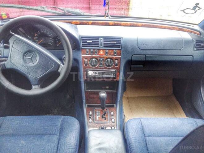 Mercedes C 220 1998, 263,087 km - 2.2 л - Bakı