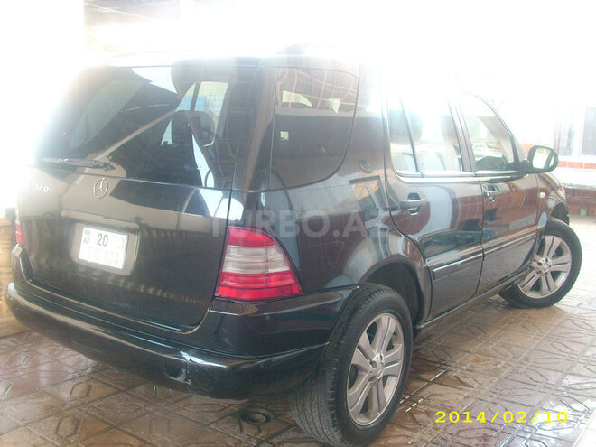 Mercedes ML 320 2001, 140,000 km - 3.2 l - Bakı