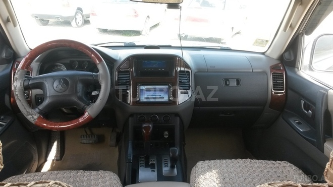 Mitsubishi Pajero 2005, 307,000 km - 3.0 л - Bakı