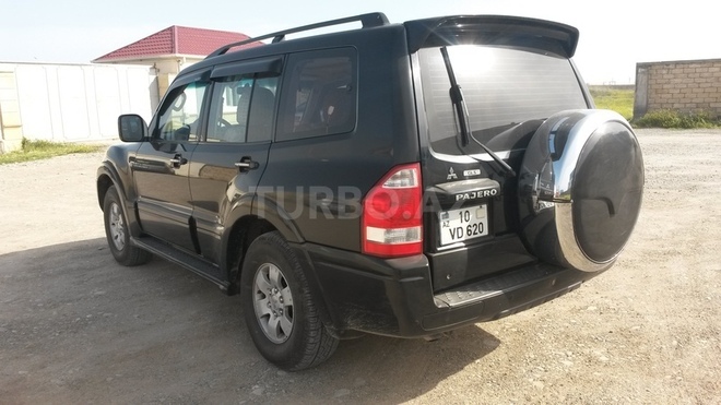 Mitsubishi Pajero 2005, 307,000 km - 3.0 л - Bakı