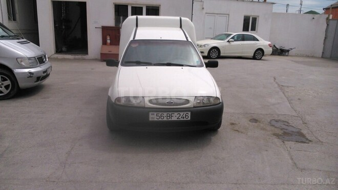 Ford Courier 2000, 188,000 km - 1.8 l - Bakı