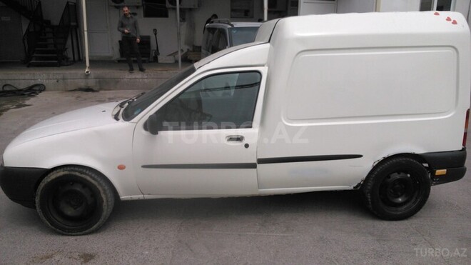Ford Courier 2000, 188,000 km - 1.8 l - Bakı